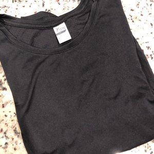 Old Navy Active Top Size Medium